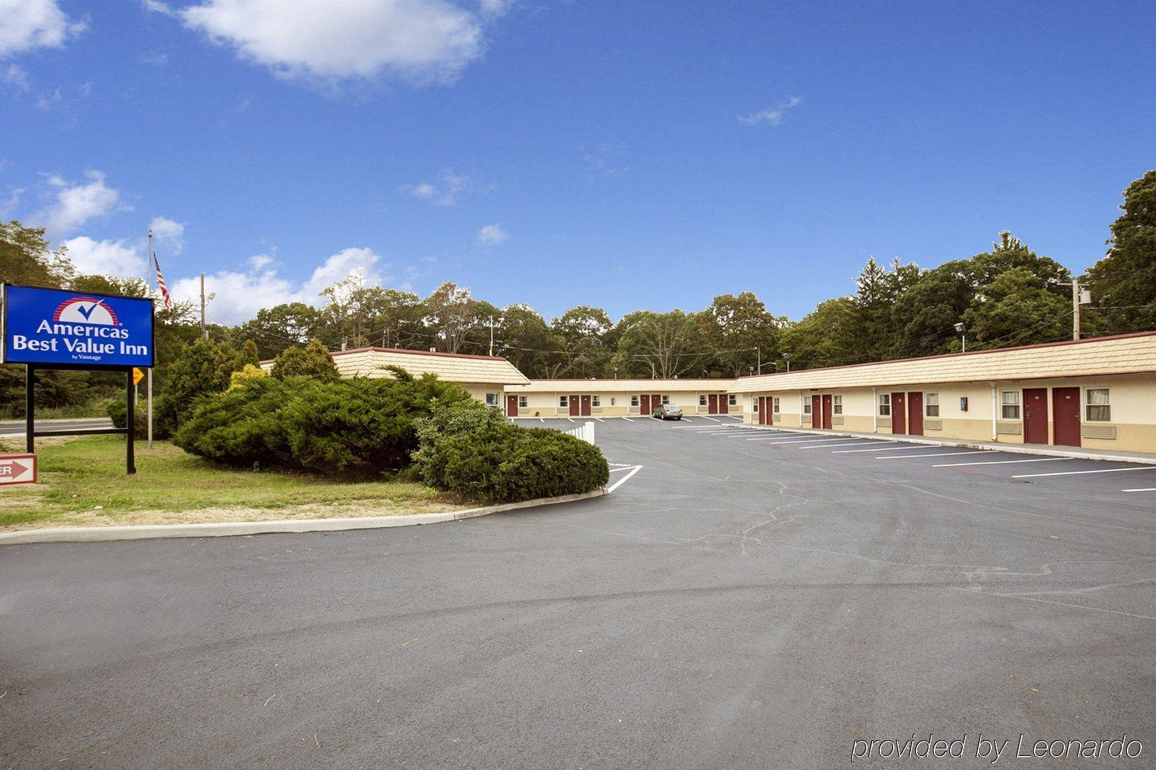 Americas Best Value Inn - Port Jefferson Station - Long Island Kültér fotó